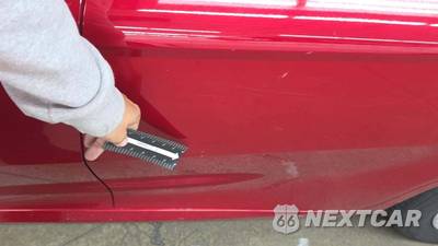 2025 Toyota Camry LE - zdjęcie 35 z 40 - miniatura