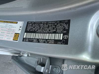 2024 Toyota Prius LE - zdjęcie 14 z 30 - miniatura