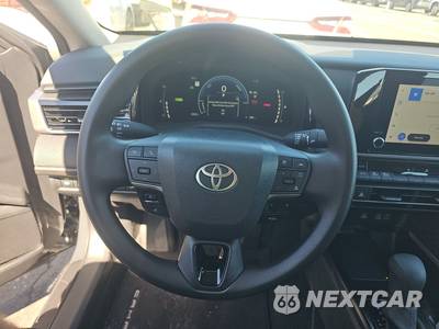 2026 Toyota Camry LE - zdjęcie 10 z 29 - miniatura