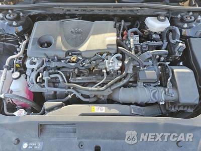 2025 Toyota Camry LE - zdjęcie 15 z 27 - miniatura