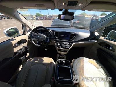 2021 Chrysler Pacifica Touring L 121.6" WB - zdjęcie 11 z 33 - miniatura