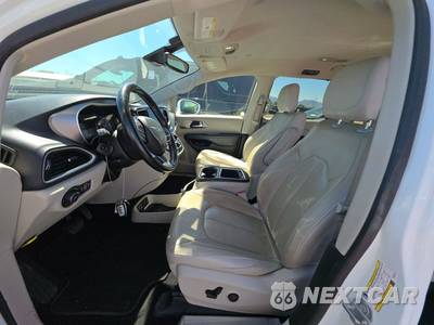 2021 Chrysler Pacifica Touring L 121.6" WB - zdjęcie 7 z 33 - miniatura
