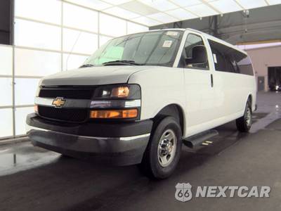 2025 Chevrolet Express 3500 Passenger Van LT 1LT 155.1" WB