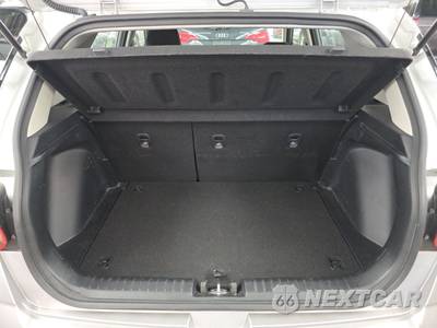 2025 Hyundai Venue SEL - zdjęcie 16 z 29 - miniatura