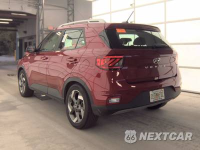 2025 Hyundai Venue SEL - zdjęcie 6 z 27 - miniatura