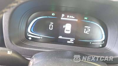 2025 Hyundai Venue SEL - zdjęcie 20 z 27 - miniatura