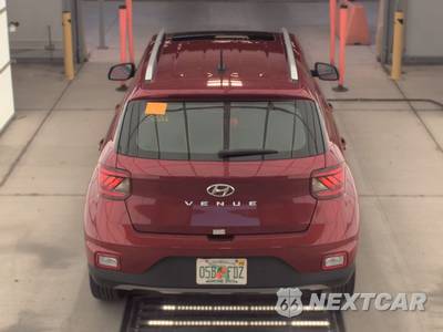 2025 Hyundai Venue SEL - zdjęcie 5 z 27 - miniatura