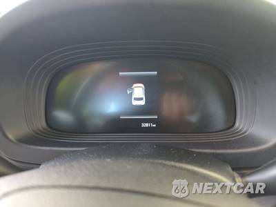 2025 Hyundai Venue SEL - zdjęcie 12 z 27 - miniatura