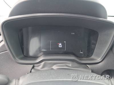 2026 Toyota Corolla Cross LE - zdjęcie 12 z 25 - miniatura
