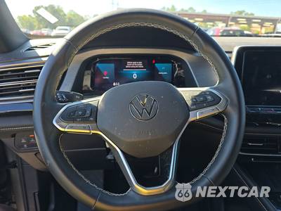 2025 Volkswagen Atlas Cross Sport 2.0T SE w/Technology - zdjęcie 10 z 22 - miniatura