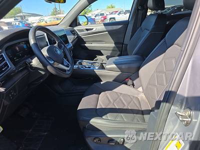 2025 Volkswagen Atlas Cross Sport 2.0T SE w/Technology - zdjęcie 7 z 22 - miniatura
