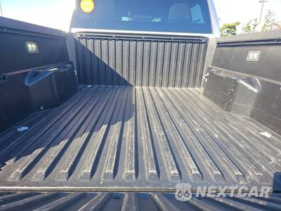 2025 Toyota Tacoma TRD Off-Road Crew Cab Medium Bed - zdjęcie 16 z 30 - miniatura