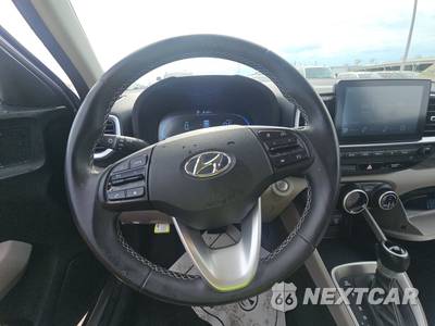 2025 Hyundai Venue SEL - zdjęcie 10 z 20 - miniatura