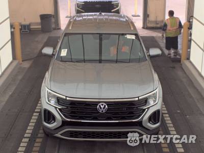 2025 Volkswagen Atlas Cross Sport 2.0T SE w/Technology - zdjęcie 2 z 19 - miniatura