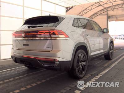 2025 Volkswagen Atlas Cross Sport 2.0T SE w/Technology - zdjęcie 4 z 19 - miniatura