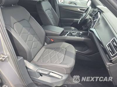 2025 Volkswagen Atlas Cross Sport 2.0T SE w/Technology - zdjęcie 8 z 19 - miniatura