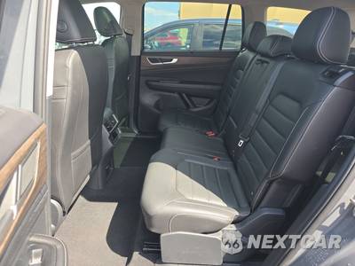 2025 Volkswagen Atlas 2.0T SEL - zdjęcie 13 z 22 - miniatura