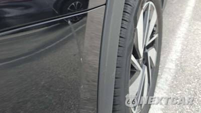 2025 Volkswagen Atlas 2.0T SE w/Technology - zdjęcie 24 z 27 - miniatura