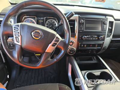 2017 Nissan TITAN XD SV Crew Cab Medium Bed - zdjęcie 11 z 55 - miniatura