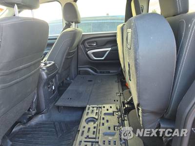 2017 Nissan TITAN XD SV Crew Cab Medium Bed - zdjęcie 13 z 55 - miniatura