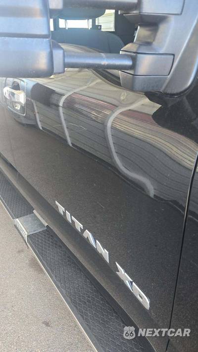 2017 Nissan TITAN XD SV Crew Cab Medium Bed - zdjęcie 26 z 55 - miniatura