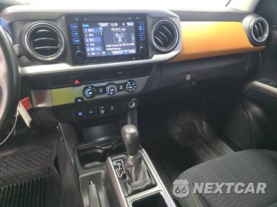 2019 Toyota Tacoma SR5 Crew Cab Medium Bed - zdjęcie 11 z 24 - miniatura