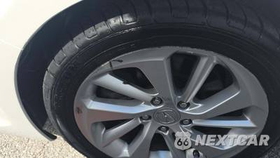 2016 Acura ILX w/Premium Package - zdjęcie 19 z 25 - miniatura
