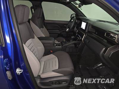 2025 Toyota Tacoma TRD Off-Road Crew Cab Medium Bed - zdjęcie 8 z 24 - miniatura