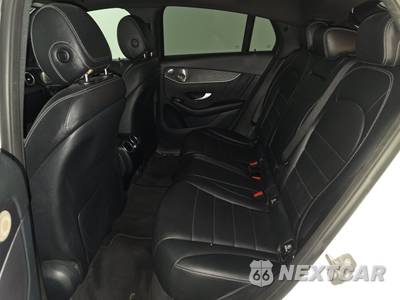 2021 Mercedes-Benz GLC 300 4MATIC - zdjęcie 13 z 28 - miniatura