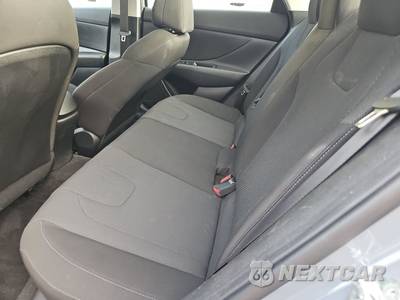 2021 Hyundai Elantra SE - zdjęcie 13 z 19 - miniatura
