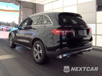 2016 Mercedes-Benz GLC 300 4MATIC - zdjęcie 6 z 34 - miniatura