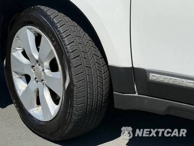 2011 Subaru Outback 2.5i Premium w/All Weather Pkg - zdjęcie 6 z 14 - miniatura