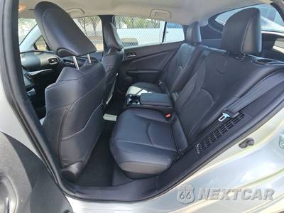 2017 Toyota Prius Prime Premium - zdjęcie 13 z 28 - miniatura