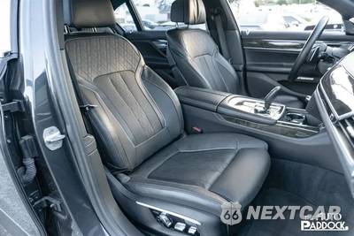 2017 BMW 7 Series Sedan 740i M SPORT LINE - zdjęcie 15 z 26 - miniatura