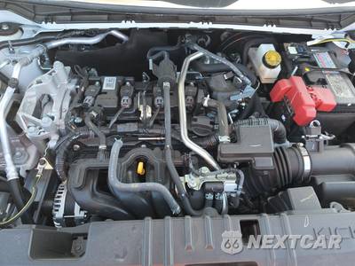 2025 Nissan Kicks SV - zdjęcie 15 z 20 - miniatura