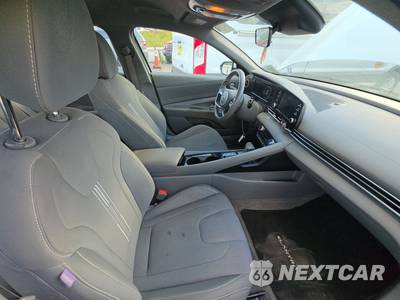 2021 Hyundai Elantra SEL - zdjęcie 8 z 22 - miniatura