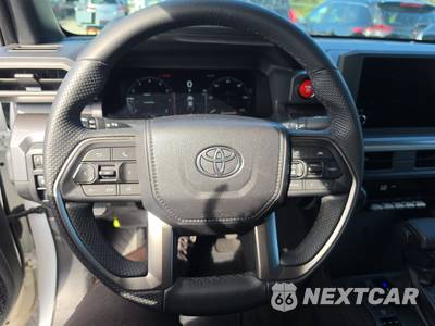 2026 Toyota Tacoma TRD Off-Road Crew Cab Medium Bed - zdjęcie 10 z 19 - miniatura