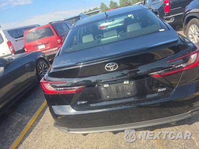 2026 Toyota Camry SE - zdjęcie 5 z 20 - miniatura