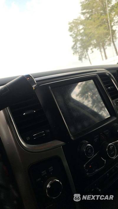 2018 Ram 3500 SLT Crew Cab Medium Bed - zdjęcie 32 z 34 - miniatura