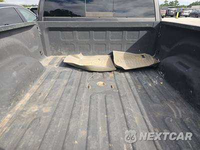 2018 Ram 3500 SLT Crew Cab Medium Bed - zdjęcie 23 z 34 - miniatura