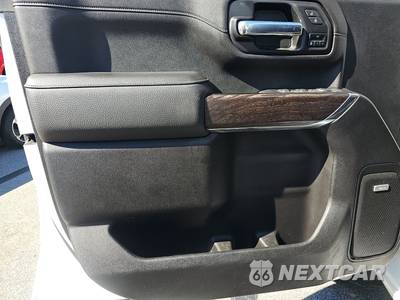 2022 GMC Sierra 2500 Denali HD Crew Cab Medium Bed - zdjęcie 9 z 21 - miniatura