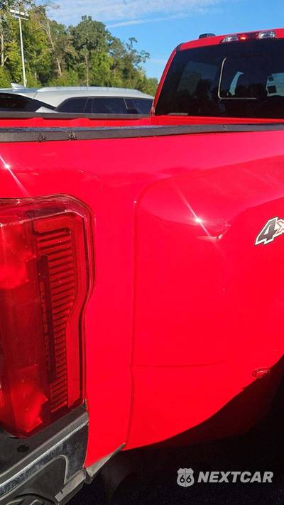 2023 Ford Super Duty F-350 XLT Crew Cab Long Bed DRW - zdjęcie 33 z 34 - miniatura
