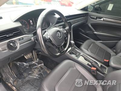 2020 Volkswagen Passat 2.0T R-Line - zdjęcie 11 z 27 - miniatura