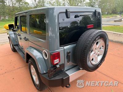 2015 Jeep Wrangler Unlimited Sahara - zdjęcie 13 z 90 - miniatura