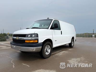 2019 Chevrolet Express 3500 Cargo Van 1WT 135.0" WB
