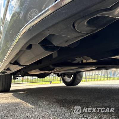 2019 Cadillac Escalade ESV Luxury 1SB - zdjęcie 25 z 38 - miniatura