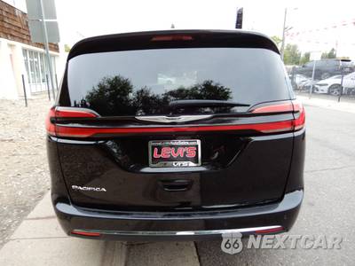 2024 Chrysler Pacifica Touring L 121.6" WB - zdjęcie 6 z 23 - miniatura