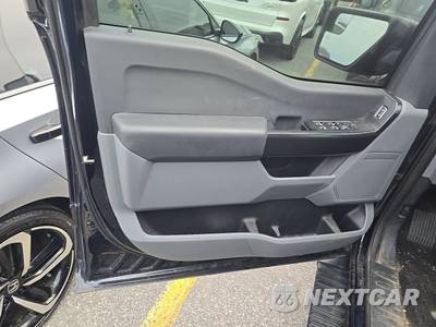 2023 Ford F-150 XL Crew Cab Short Bed - zdjęcie 9 z 34 - miniatura