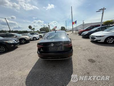 2020 Volkswagen Jetta SEL - zdjęcie 6 z 28 - miniatura