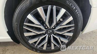 2025 Nissan Altima SV - zdjęcie 28 z 32 - miniatura